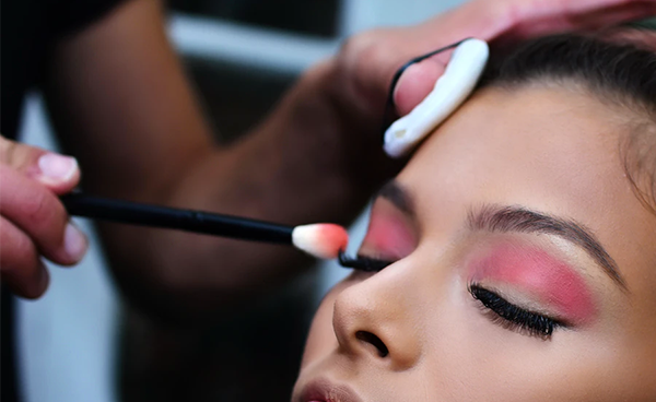 Make Up Artists & Stylists for Prom